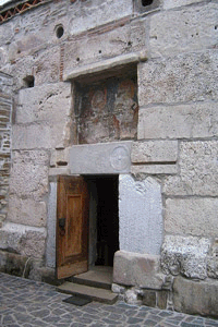 Biserica Densus