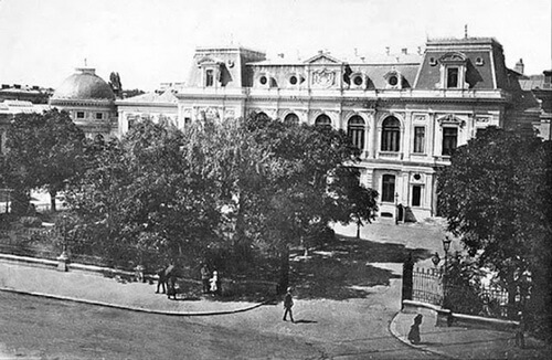 Palatul Regal în 1930