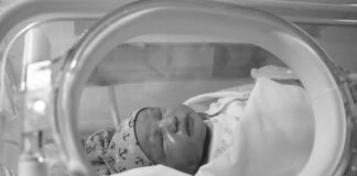 nou nascut incubator