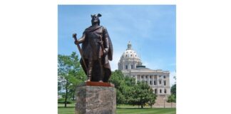 Vikingul Leif Erikson, statuie de John K. Daniels, 1948–49, Minnesota State Capitol