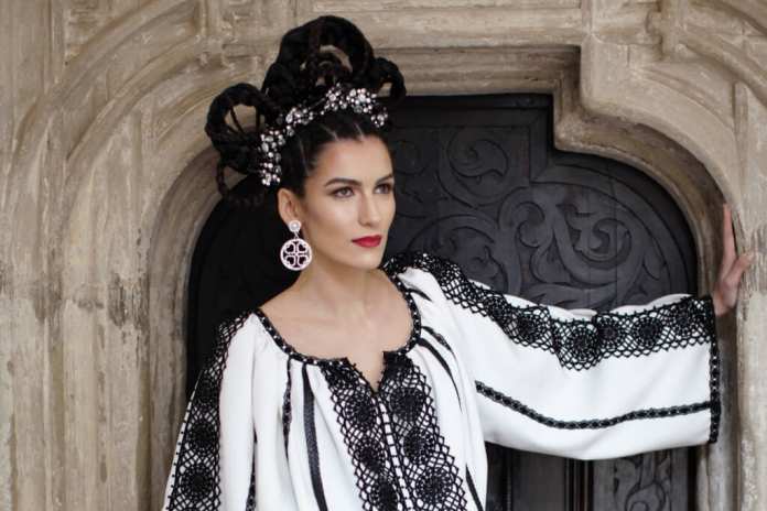 Liliana Turoiu Zestrea Venetia