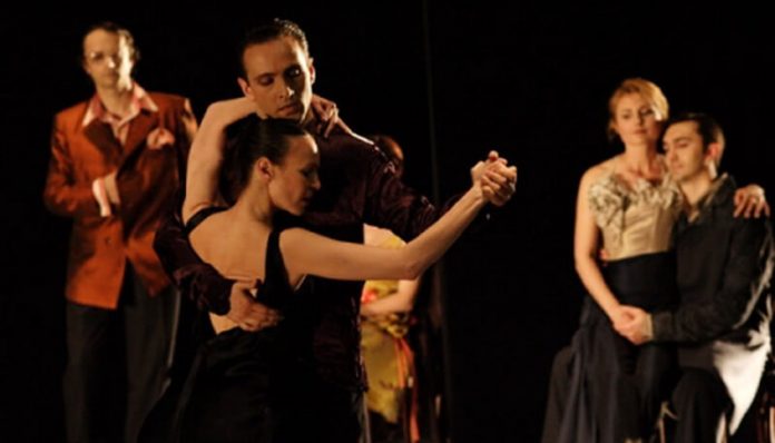Imagine din spectacolul Un Tango Mas Imagine din spectacolul Un Tango Mas