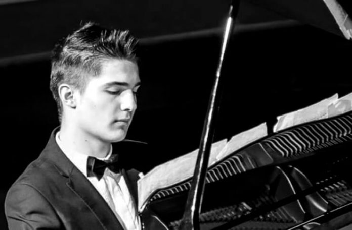 Andrei Anghel pianist Romania-2 Andrei Anghel pianist Romania