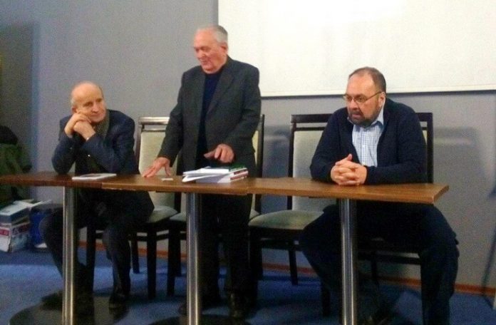 Ani Bradea conferintele tribuna Ani Bradea conferintele tribuna