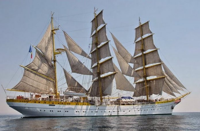 Nava-școală ”Mircea”