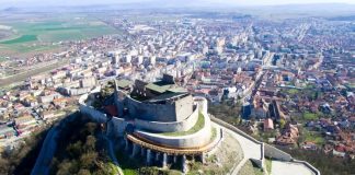 Cetatea Deva după restaurare. Sursa foto: Servus Hunedoara