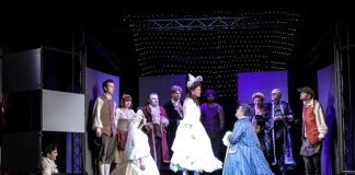 Imagine din spectacolul ”Figaro” după ”Nunta lui Figaro” de Beaumarchais, Teatrul ”Nottara” din București