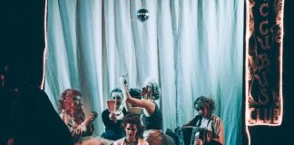 Imagine din spectacolul ”Succubus”, Teatrul Național din Cluj-Napoca. Sursa foto: clujlife