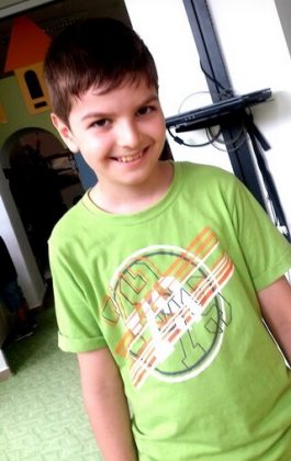 Ionuţ Jorăscu, 10 ani, Liceul de arte &rdquo;Hariclea Darcl&eacute;e, Brăila