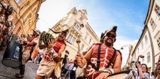 Festivalul Internațional de Teatru de la Sibiu 2019: Weekend spectaculos la începutul ediției cu numărul 26 ”Frenezia Carnavalului din Lanzarote”. Fotografie de Dragoș Dumitru