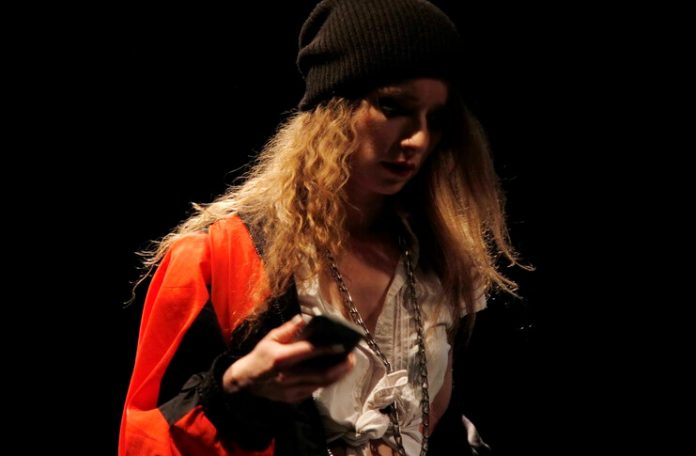 ”Prințesa de cartier”, Teatrul de Nord din Satu Mare. Fotografie de Robert Costea