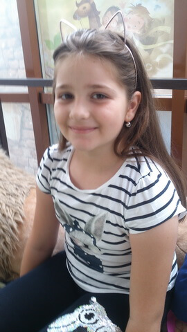 Sara-Maria Toader, 7 ani,.Liceul de arte ”Hariclea Darclée”, Brăila