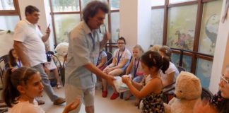 Daruri pentru copiii din grupul artistic” Nino Nino” de la Asociația Culturală Leviathan