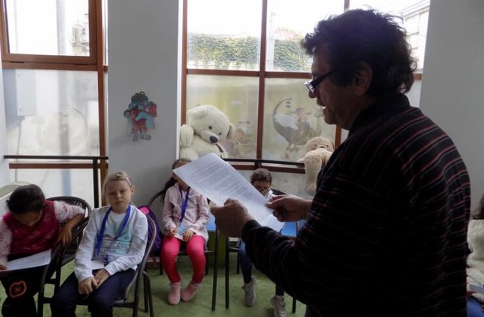 Lică Barbu și grupul artistic ”Nino Nino”, Biblioteca Județeană ”Panait Istrati” Brăila