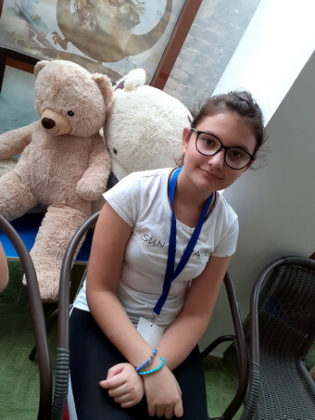 Cristina Bratu, 13 ani, Şcoala gimnazială &rdquo;Mihai Eminescu&rdquo;, Brăila