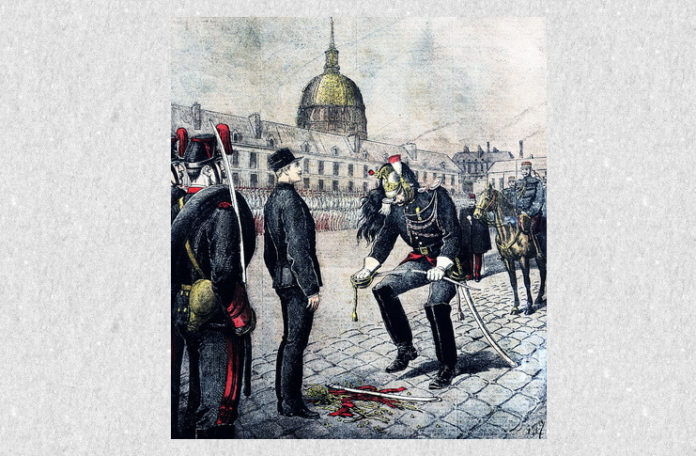 Degradarea lui Alfred Dreyfus, la 5 ianuarie 1895. Desen de Henri Meyer pe coperta ”Le Petit Journal” din 13 ianuarie 1895, cu descrierea ”Trădătorul”.