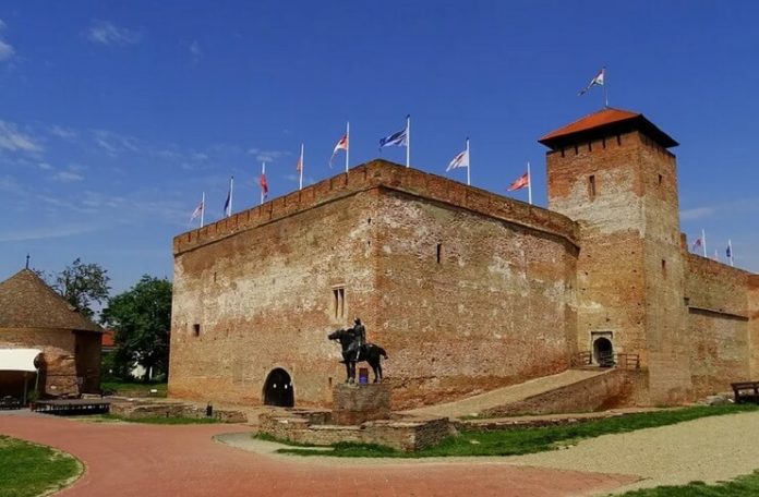 Castelul medieval din Gyula