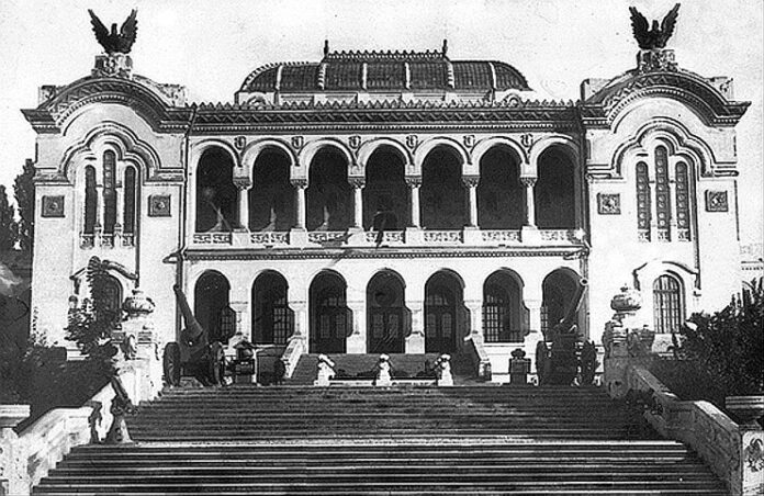 Palatul Artelor din Parcul Filaret