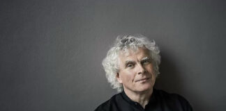 Sir Simon Rattle. Sursa foto: site-ul Festivalului „Enescu”