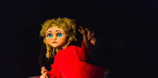 Știri: Farmecul etern al copilăriei, în spectacolul „Peter Pan” de la Teatrul „Gulliver” din Galați peter pan teatrul gulliver