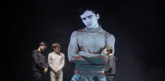 „Urâtul”.Foto © Vlad Catană, Teatrul Excelsior (1)