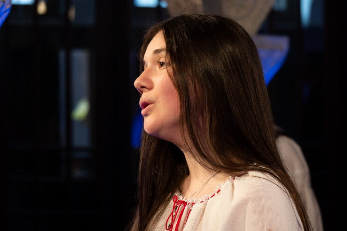 Tania Kolotylo Tania Kolotylo