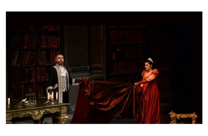 „Tosca”. Sursa foto: Opera din Timișoara „Tosca”. Sursa foto: Opera din Timișoara