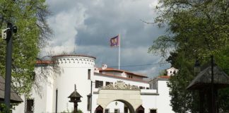 Știri: Palatul Elisabeta își redeschide porțile pentru o nouă ediție a Expoziției Regale (10 iulie–6 septembrie 2026) Credit foto: Familia Regală a României