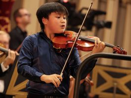 Știri: La doar 11 ani, violonistul Jayden King devine cel mai tânăr câștigător din istoria Concursului Internațional „George Enescu” Jayden King, Premiul I Secțiunea Vioară Concursul „Enescu” 2026. Foto: Andrada Pavel