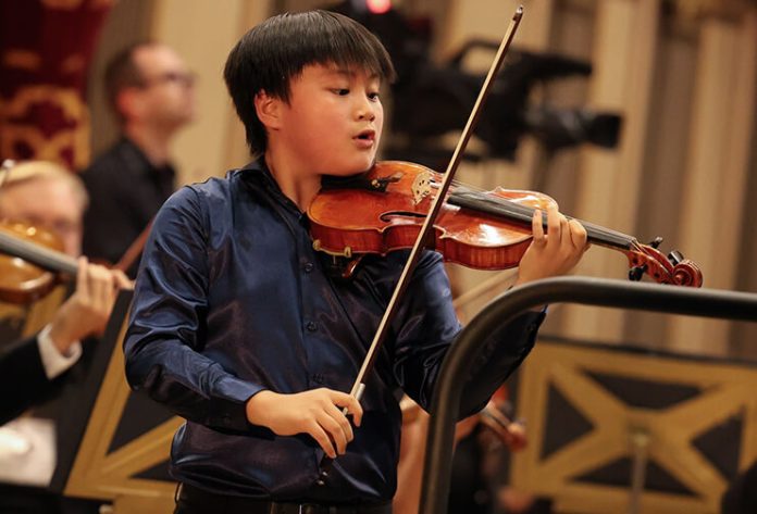 Jayden King, Premiul I Secțiunea Vioară Concursul „Enescu” 2026. Foto: Andrada Pavel