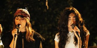 Știri: Arta contemporană și muzica tradițională se reunesc la Ovidiu: Faleza Lacului Siutghiol găzduiește Gala „Bird in Space” (5 septembrie 2926) LĂUTĂRESELE ȘARAIMANIC_GALA IPS 2026 (1)