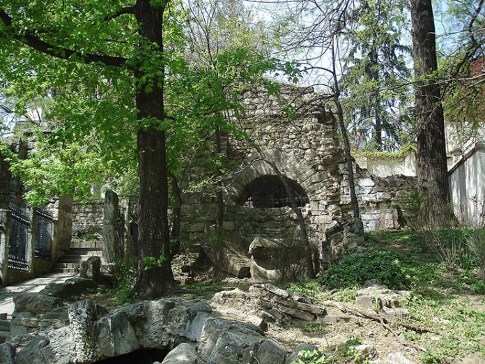 Cișmigiu, „La Cetate”