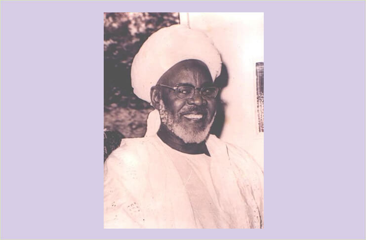 „Shaykh Ibrahim Niasse: un sfânt sufit al Senegalului” de Cristi Rusin Shaykh Ibrahim Niasse. Licență Creative Commons